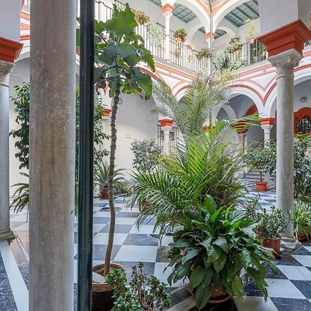 Apt. Casa Palacio Santa Cruz Cathedral Views - Σεβίλλη Εξωτερικό φωτογραφία
