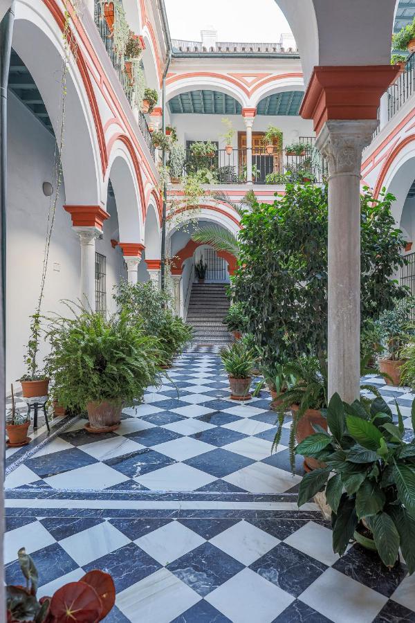 Apt. Casa Palacio Santa Cruz Cathedral Views - Σεβίλλη Εξωτερικό φωτογραφία