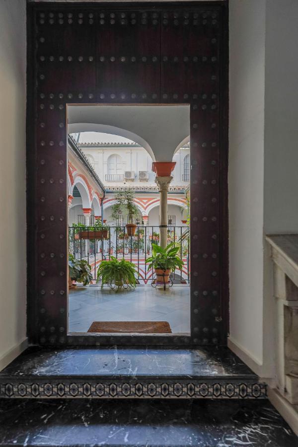 Apt. Casa Palacio Santa Cruz Cathedral Views - Σεβίλλη Εξωτερικό φωτογραφία